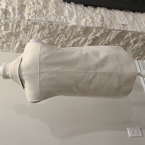 Rachel Roy Sleeveless cream Moto Vest - Picture 6 of 7